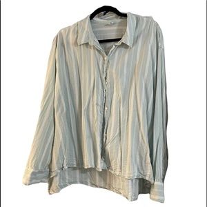 Old navy XXL light blue and white button up